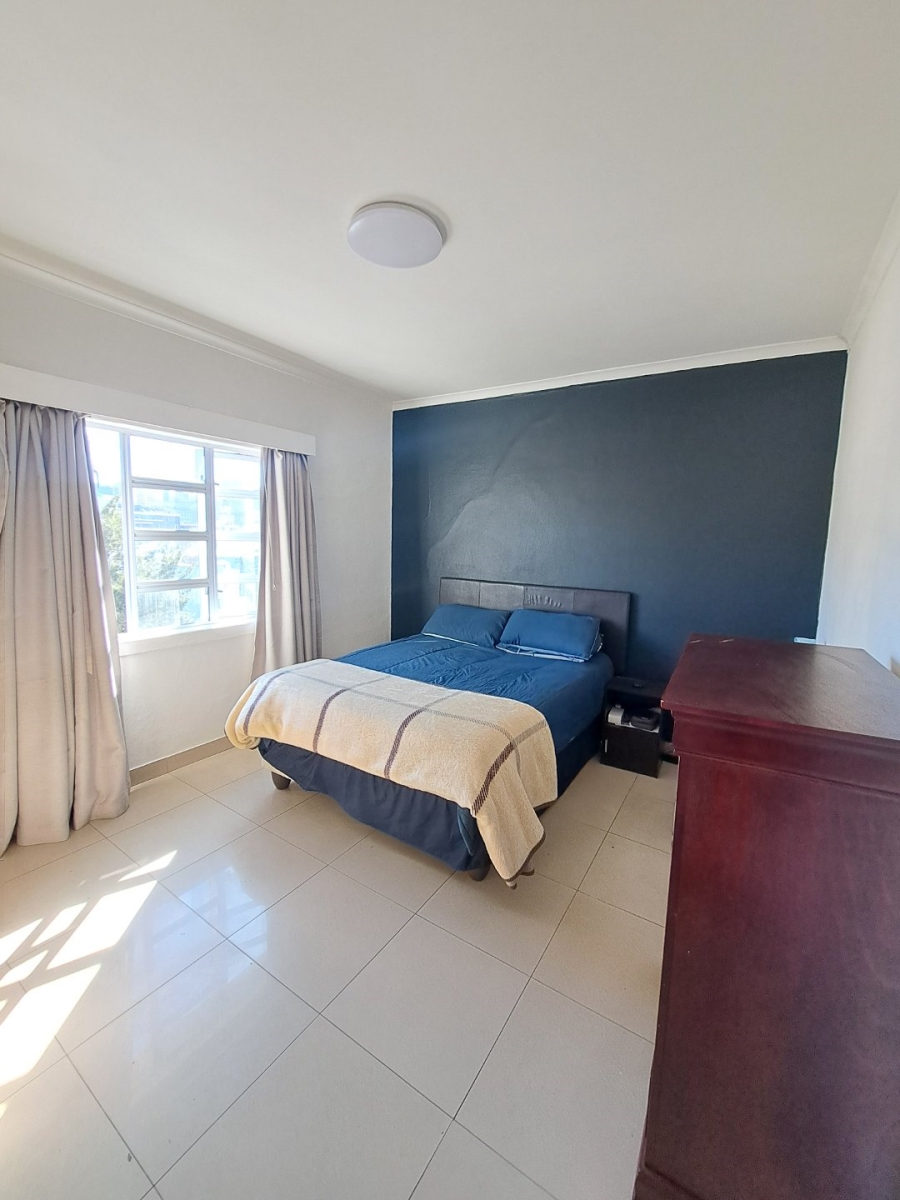 2 Bedroom Property for Sale in Zonnebloem Western Cape